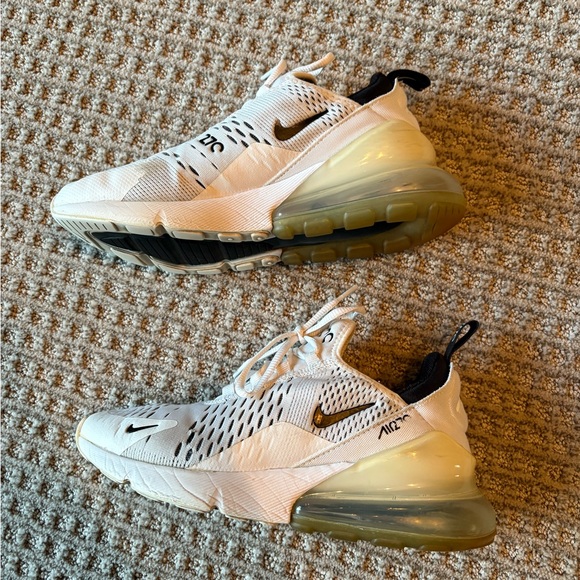 Nike Air Max 270 White and Black Sneakers. Size 7 - Picture 2 of 2